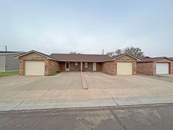2nd image of 718-720 N Quiroz Dr