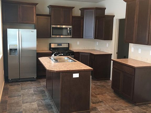 Kitchen with Island