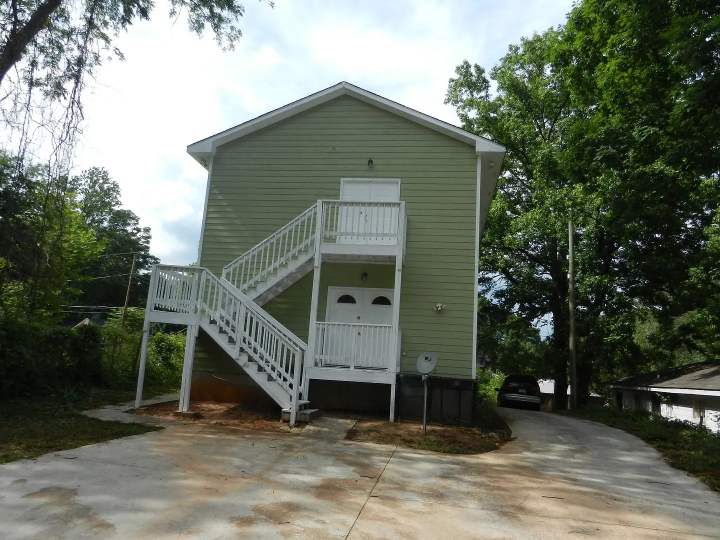 564 Hope Street SW — Photo 3