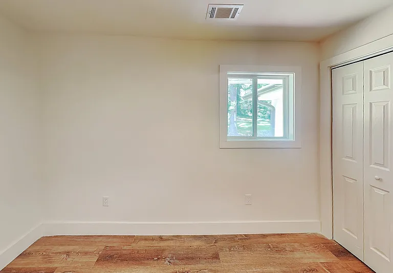 360 Simpson Ter NW — Photo 12
