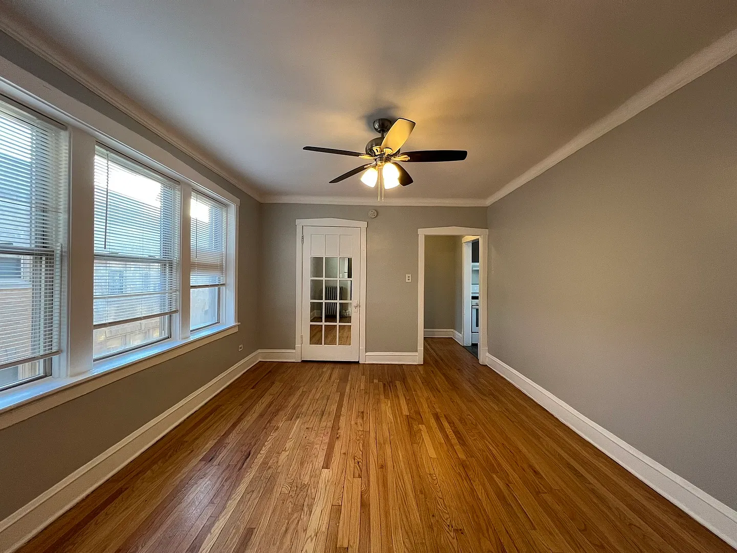 Studio, 500 sqft, $1,275 — Photo 3