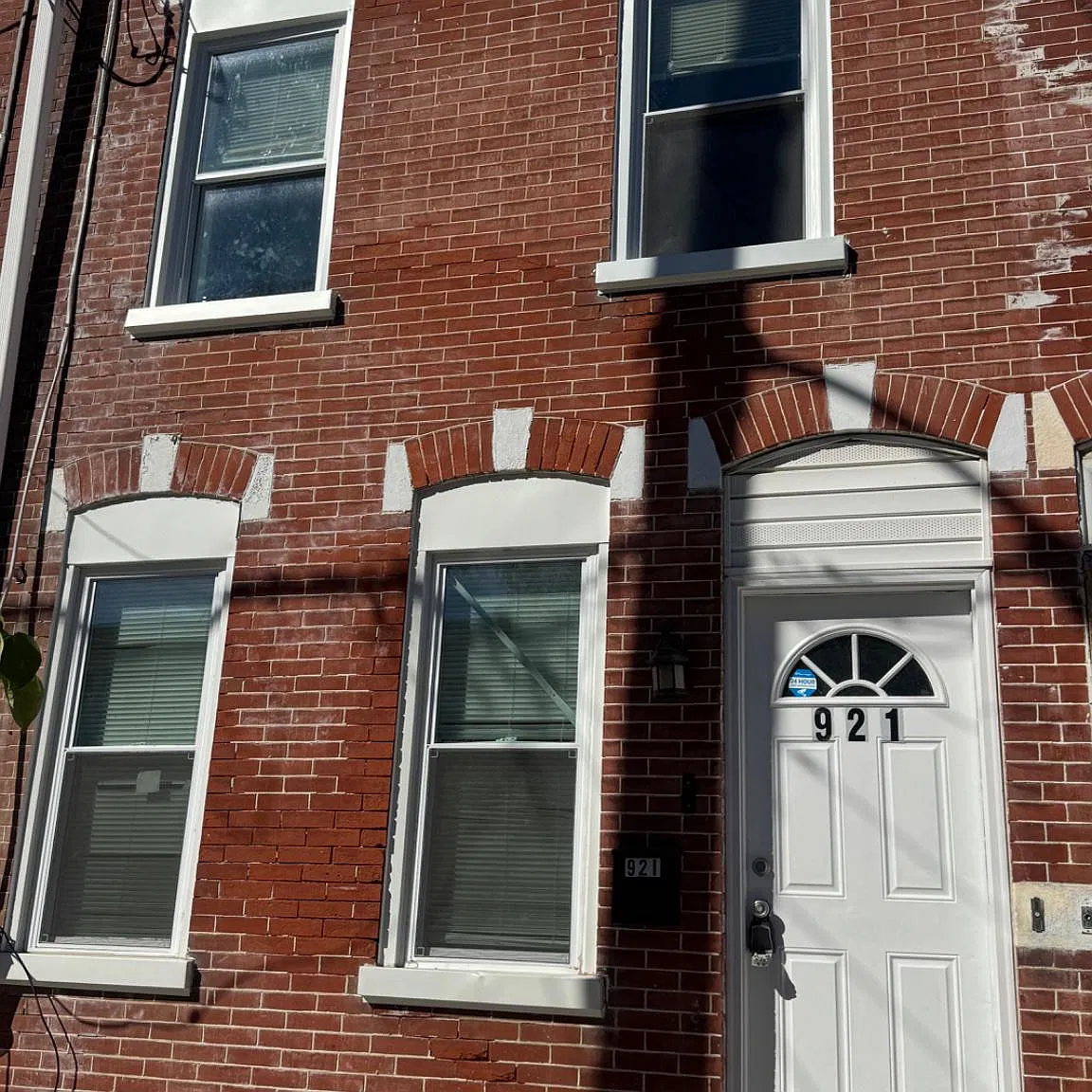 3 bed, 2.0 bath, 1150 sqft, $1,800 — Photo 1