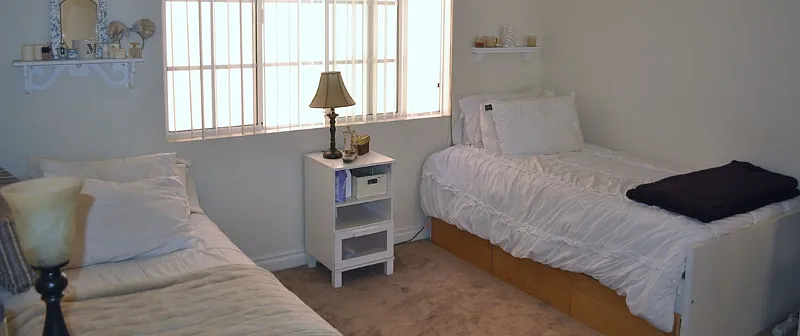 3 bed, $4,495 — Photo 3