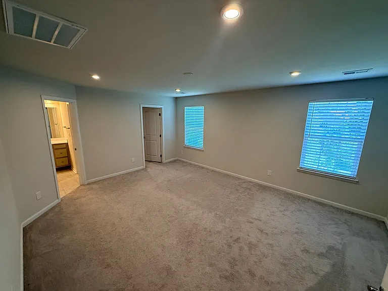 1209 Hinson Forest Rd — Photo 34