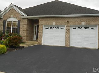 16 Paddock Ct, Dayton, NJ 08810