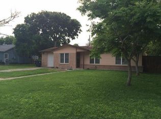2427 Avenue C, Ingleside, TX 78362