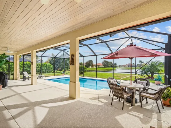 8325 Meredith Pl, Vero Beach, FL 32968