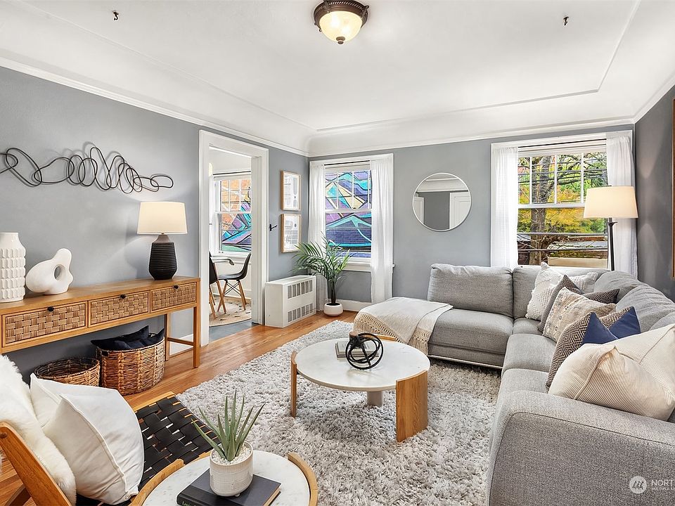 1st image of 1605 E Olive Street #208
