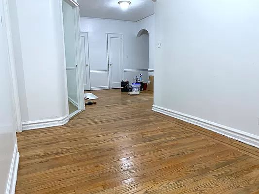 4th image of 2101 Bedford Ave #2C