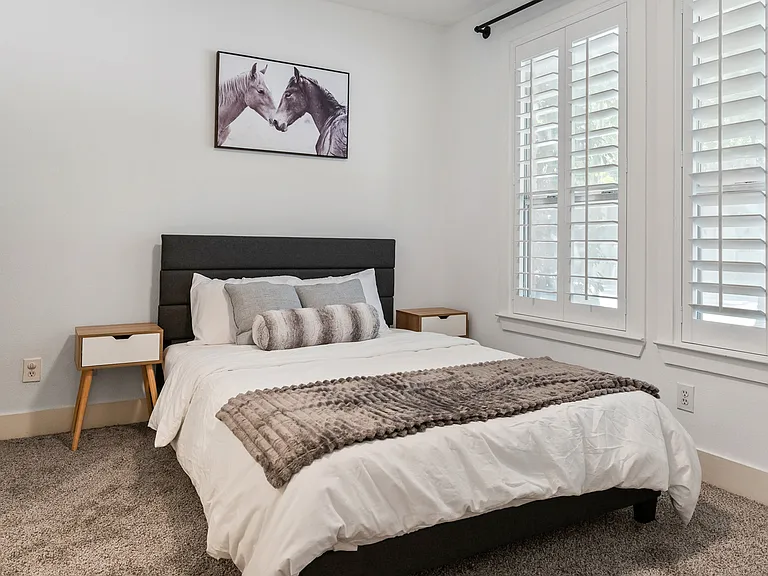 4830 Cedar Springs Rd #37 — Photo 6