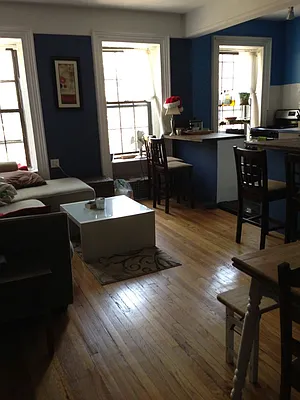 Rented by Picture Realty Inc. | media 9
