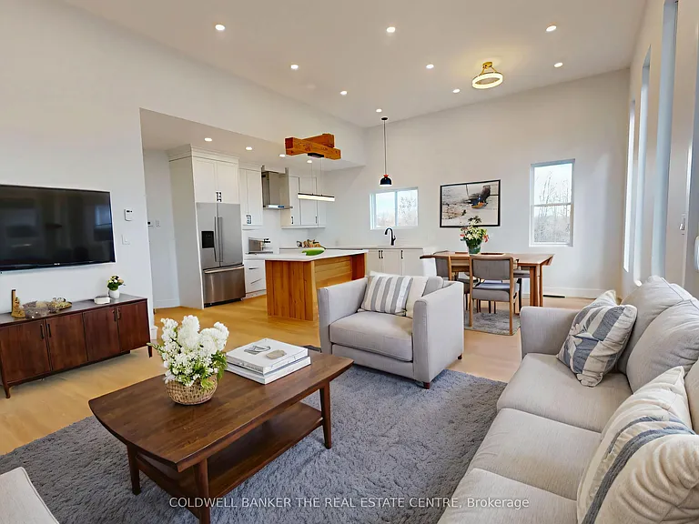 62 Gray St #1 — Photo 2