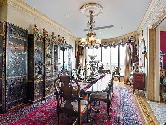 4th image of 600 Port Of New Orleans Pl APT 15A