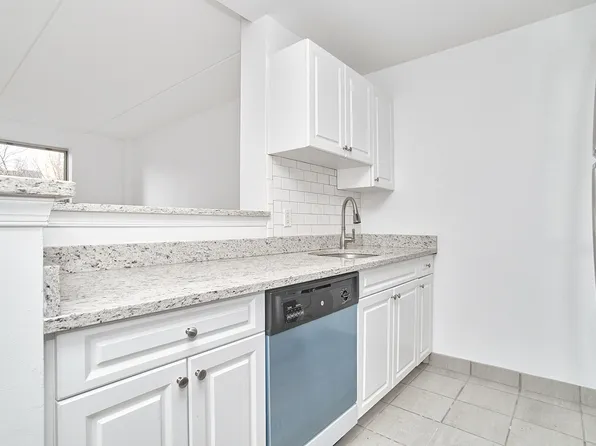 304 West 117th Street image 5 of 17