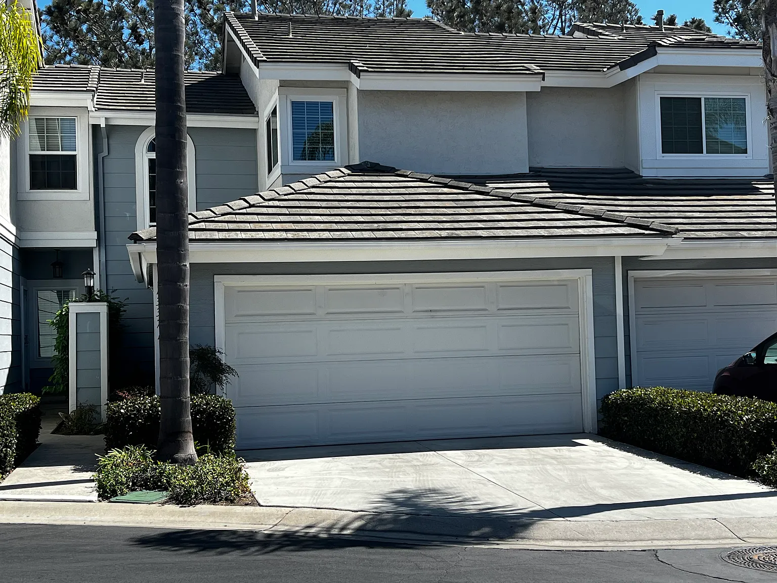 2 bed, 2.5 bath, 1386 sqft, $4,700 — Photo 2