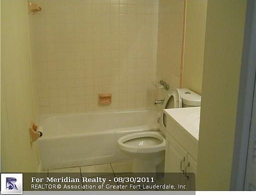 4th image of 7531 NW 44th Ct