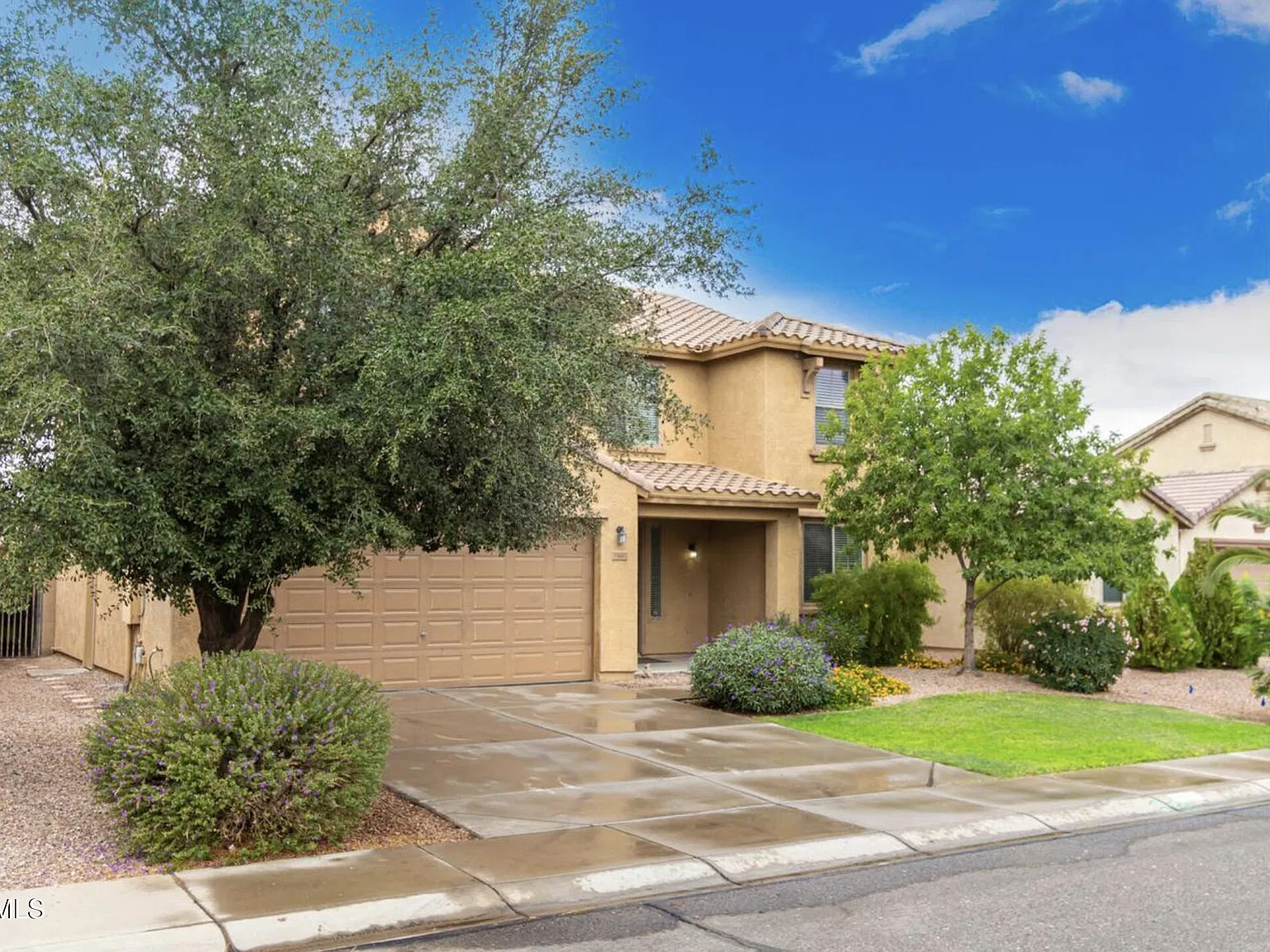 4 bed, 3.0 bath, 3293 sqft, $2,875 — Photo 2