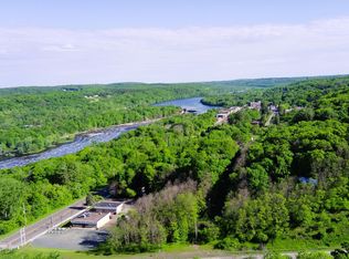 125 E Alabama St, Saint Croix Falls, WI 54024