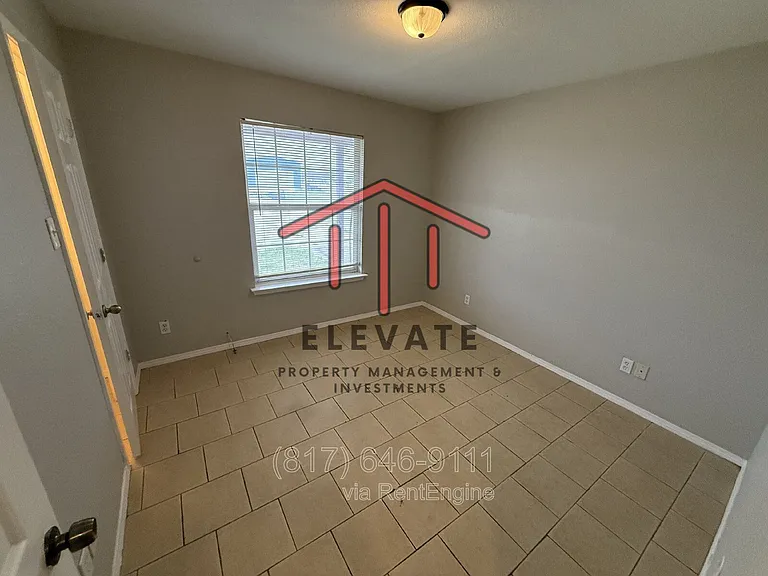 209 Blue Bell Ct — Photo 6