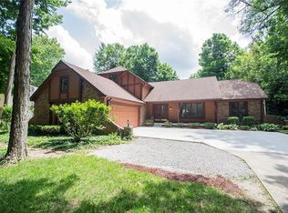 407 Beechwood Dr, Greenfield, IN