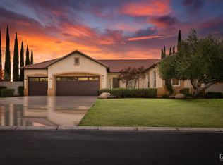 6704 Carracci Ln, Bakersfield, CA 93306