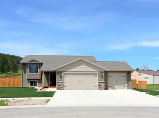 3385 Canyon View Ct, Sturgis, SD 57785