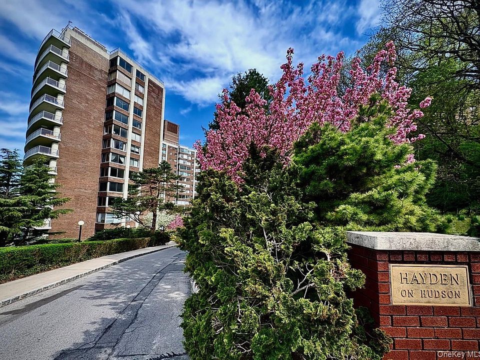 1st image of 4455 Douglas Avenue #9M