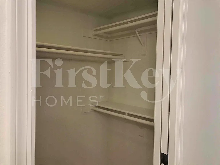 12925 N 73rd Ave — Photo 14