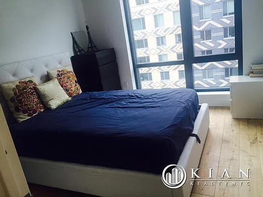 Rented by Kian Realty | media 26