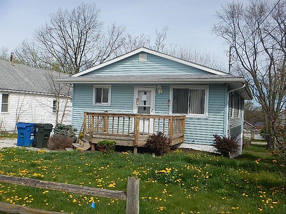 2nd image of 525 Grandview Ave