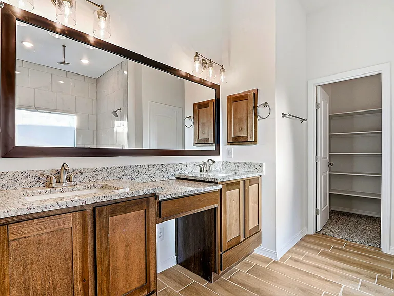 14329 Steve Joyce Pkwy — Photo 21