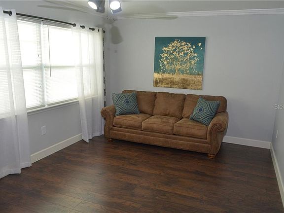 3rd image of 5850 18th St N APT 11