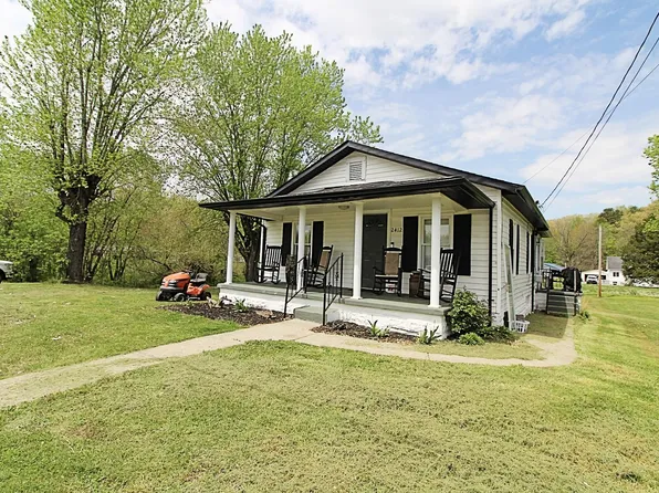 2412 2nd St W, Ashland, KY 41102