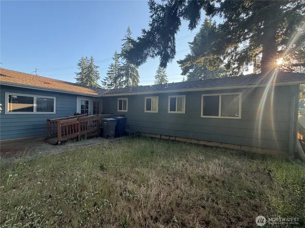 (undisclosed Address), Federal Way, WA 98003