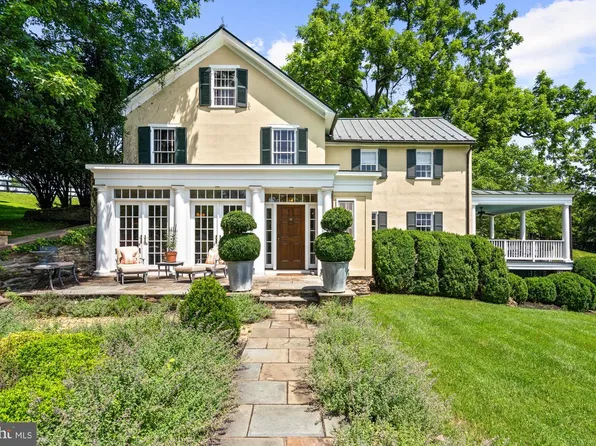 20202 Saint Louis Rd, Purcellville, VA 20132