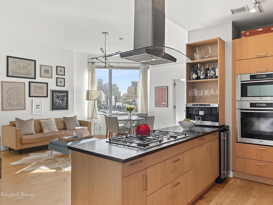 1st image of 100 W 18th St APT 9D