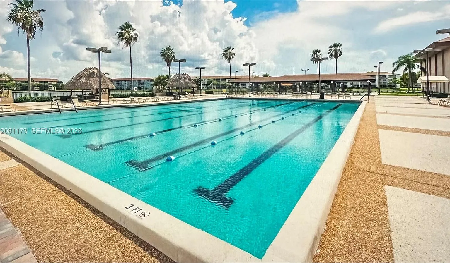 Kings Point Tuscany Condo — Photo 4
