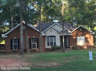 250 Bowen Bnd, Wetumpka, AL 36093