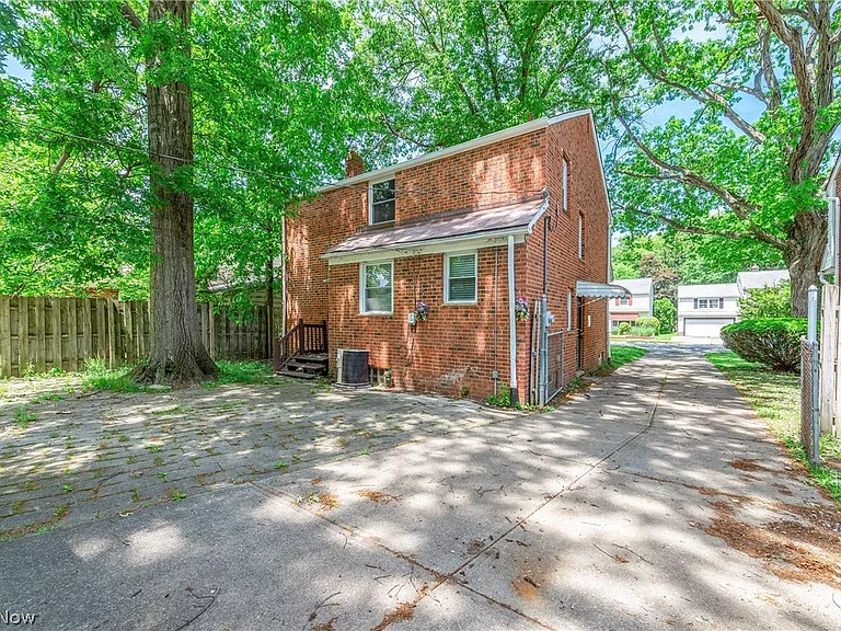 3802 Princeton Blvd — Photo 33