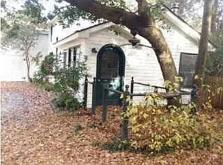 2 bed, 1.0 bath, 1000 sqft, $1,275 — Photo 2