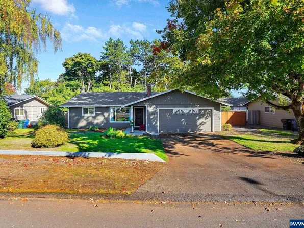 4426 Barrett St SE, Salem, OR 97302
