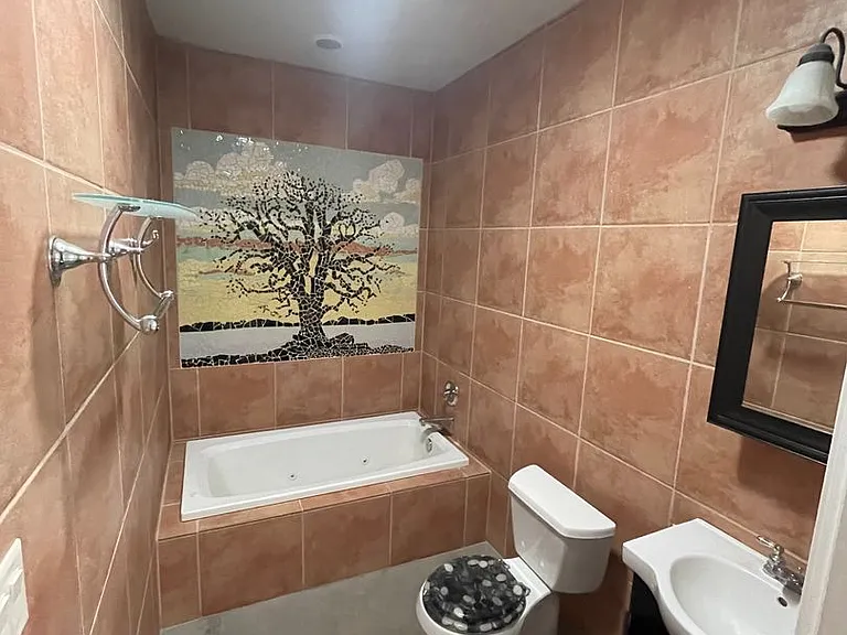 44 Lady Of The Mountain Rd — Photo 12