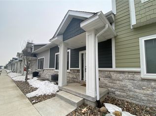 447 Spring Crest Ln, Waukee, IA 50263