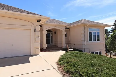 Looking toward Entry door