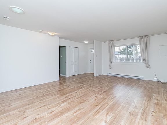 3rd image of 6153 Sumas Rd