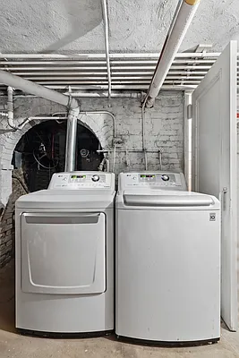 Rented by Compass | media 23