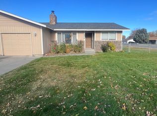 6218 W 1st Ave, Kennewick, WA 99336