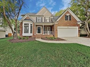 6640 Hawksnest Dr, Charlotte, NC 28269