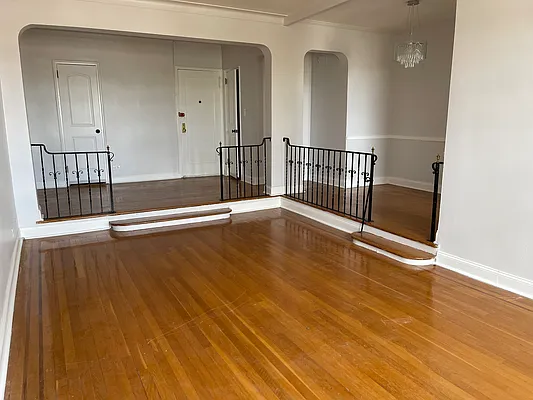 Rented by Chartwell Forest Hills Realty | media 16