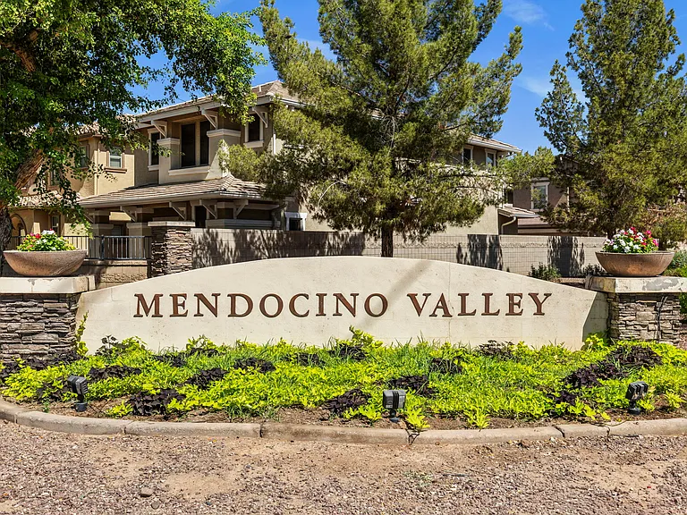 3844 E Jasper Dr — Photo 13